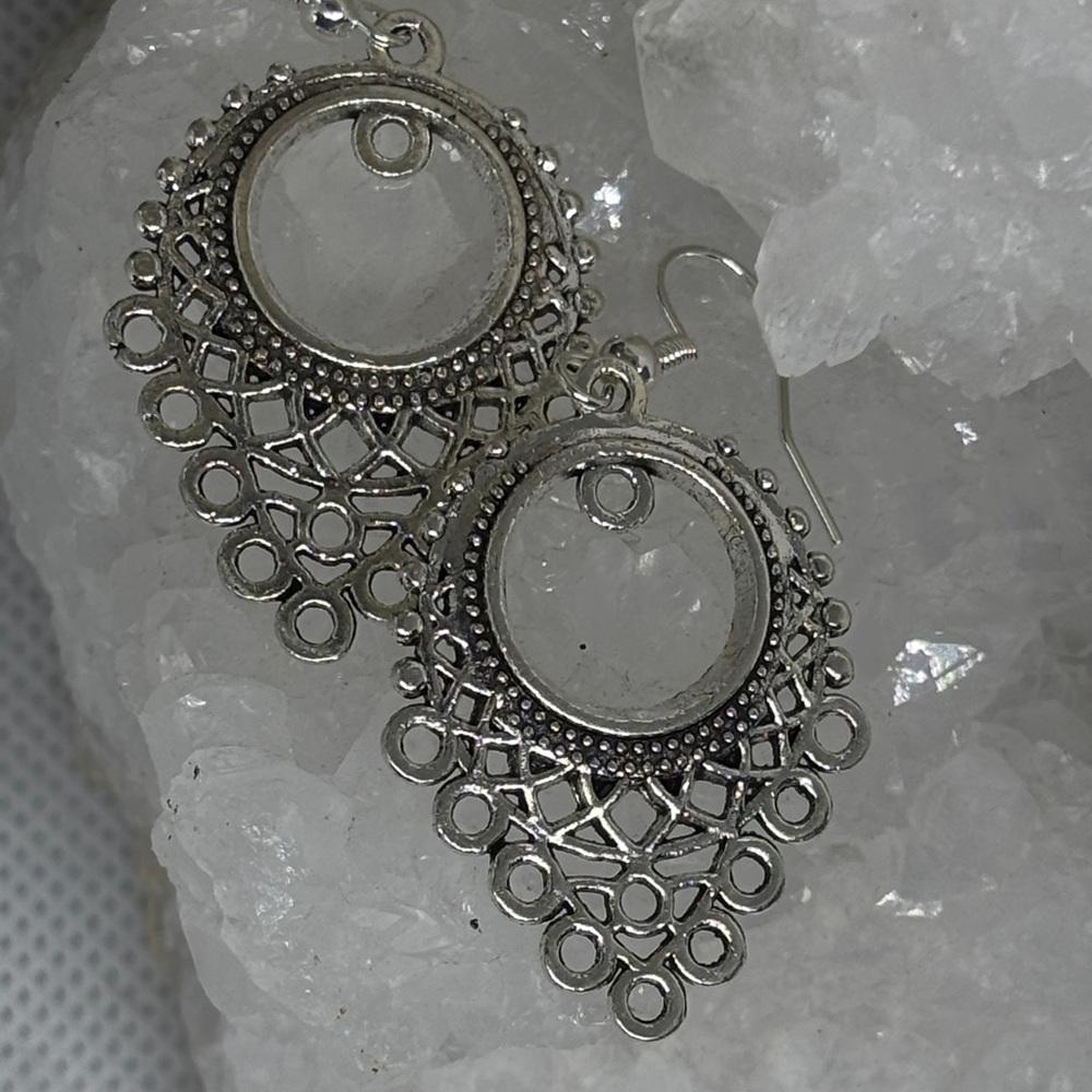FREE!  With purchase, bundle. Silver Tone, Filigree Drop Earrings -